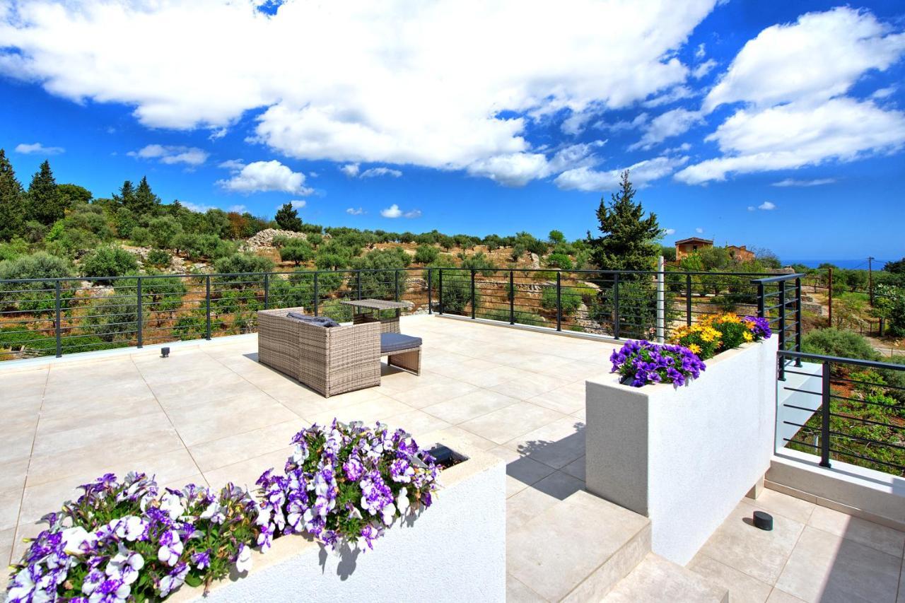 Villa Kallos By Posarellivillas Paidhokhorion Exterior photo